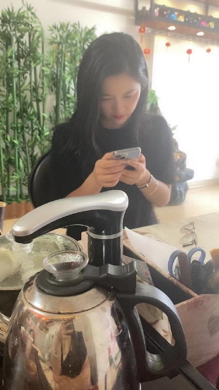 美美巧珍的第一张照片--香港上门女婿服务网