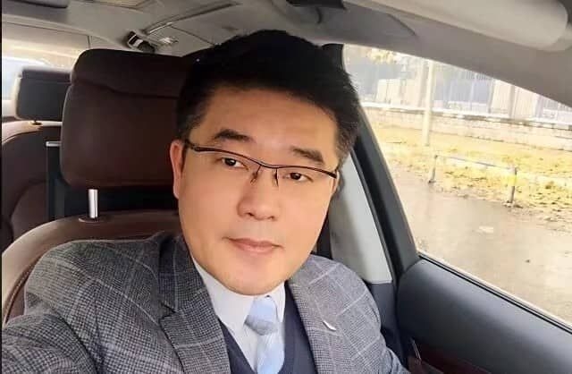 人生百味苦尽甘来的第一张照片--香港上门女婿服务网