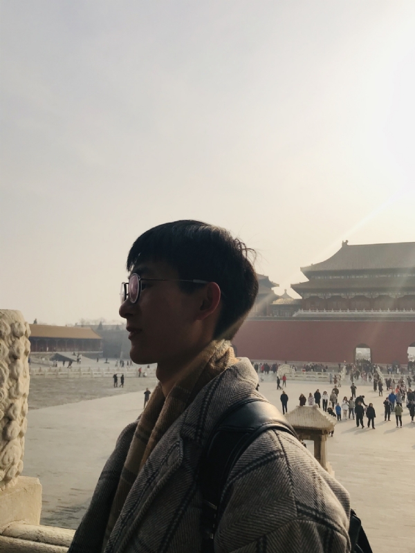 夏侯醉平的第一张照片--香港上门女婿服务网