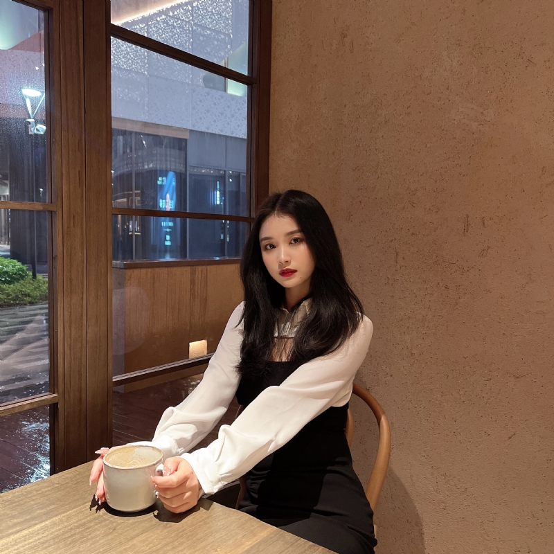 Mm的第三张照片--香港上门女婿服务网