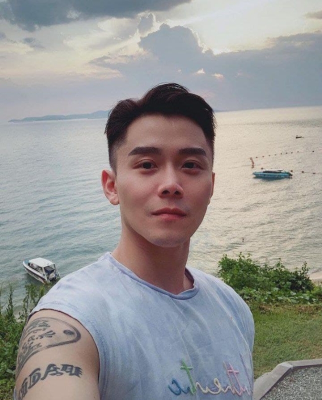 Aaron的第一张照片--香港上门女婿服务网
