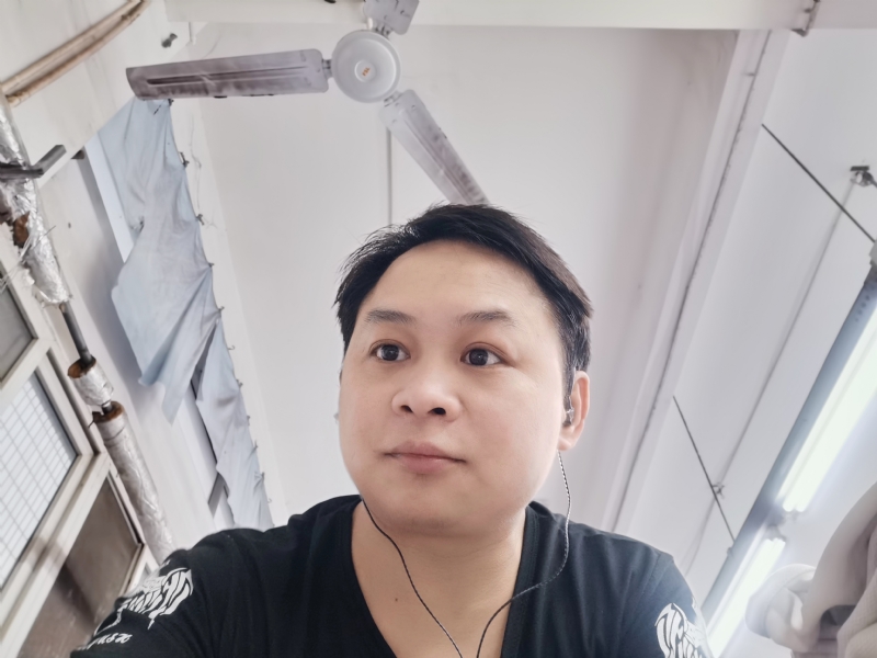 记忆抹尘埃的第一张照片--香港上门女婿服务网